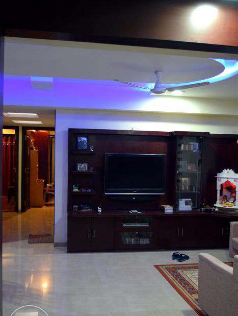 Flat in Tulsi Nagar. 4 BHK